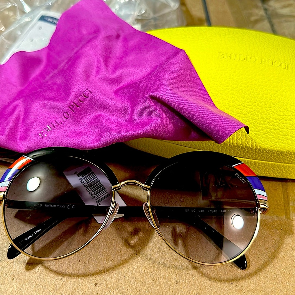 NITB AUTHENTIC VINTAGE EMILIO PUCCI ROUND FRAME SUNGLASSES (never worn)